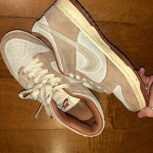 Nike Women's Beige and Off-White Sneakers